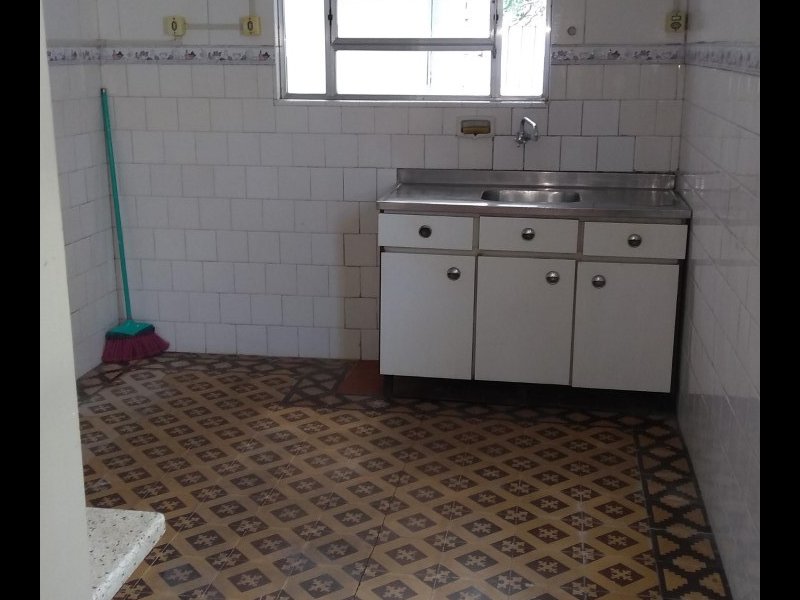 Casa para alugar Centro com 33300000m² e 2 quartos por R$ 2.300 - 372027406-thumbnail-img-20200122-145421885.jpg
