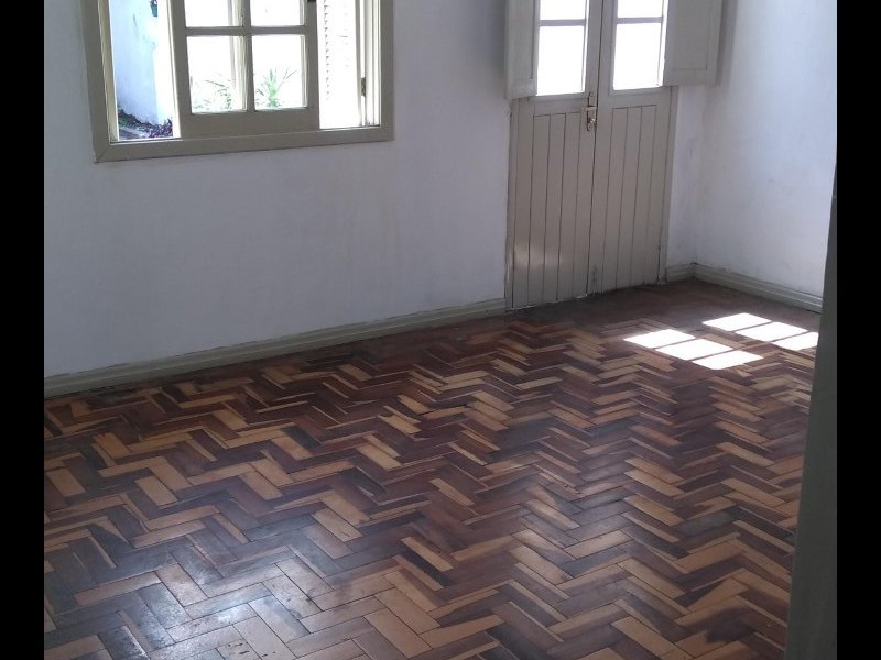 Casa para alugar Centro com 33300000m² e 2 quartos por R$ 2.300 - 685138260-thumbnail-img-20200122-144904647.jpg