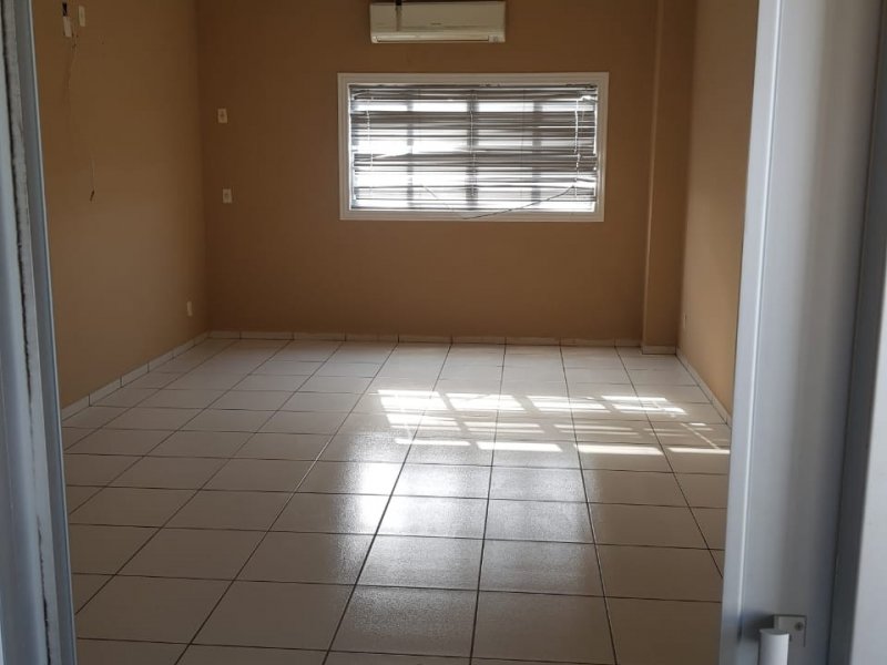 Apartamento para alugar Dom Aquino com 115m² e 3 quartos por R$ 2.200 - 477957469-11.jpg