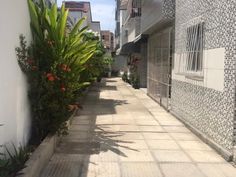 Apartamento à venda Jiquiá com 65m² e 2 quartos por R$ 140.000 - 1369335471-hall-do-predio.jpeg