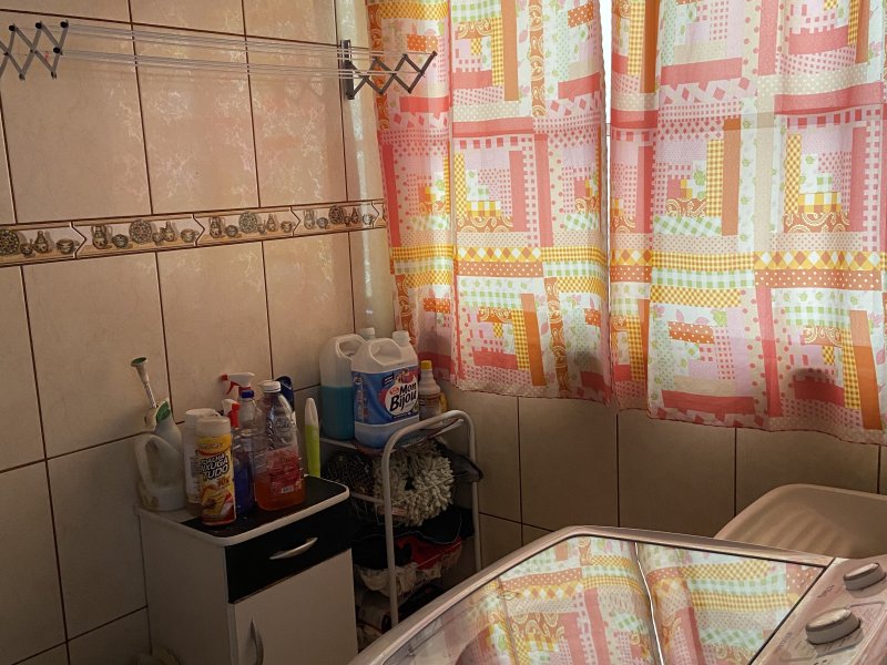Casa à venda Vila Queiroz com 180m² e 3 quartos por R$ 280.000 - 1052593219-80f5ed90-e5ed-47f3-b120-99fc75d33940.jpeg