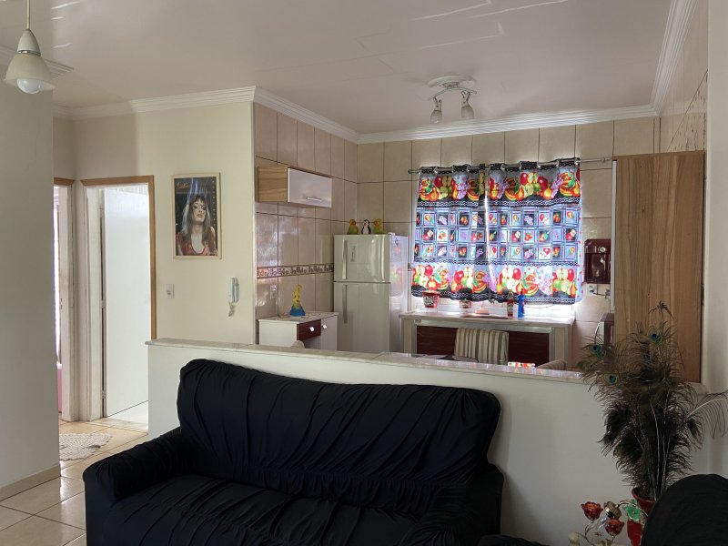 Casa à venda Vila Queiroz com 180m² e 3 quartos por R$ 280.000 - 773237706-d5911b07-2c10-4361-84c0-027af8dd0a98.jpeg