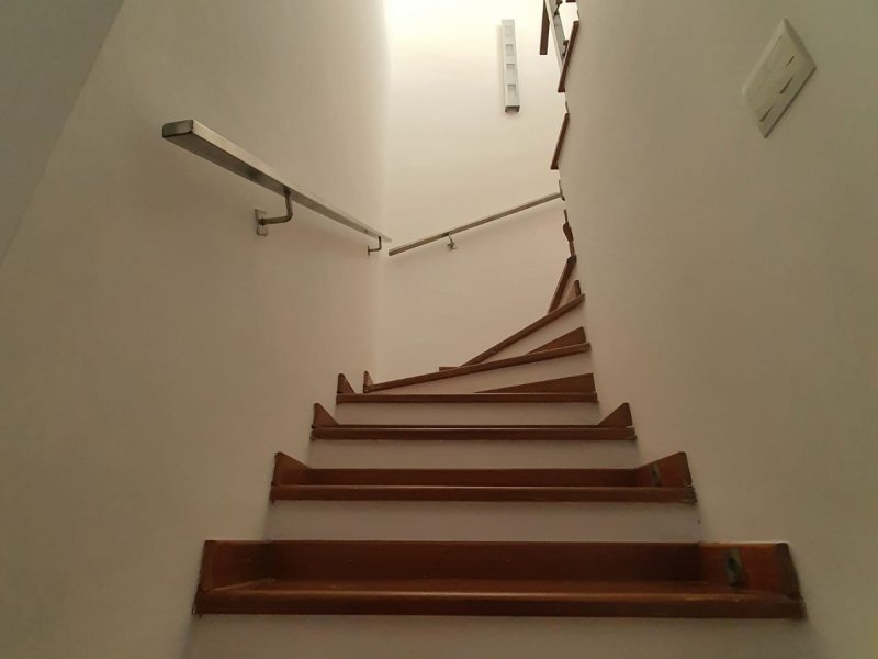 Casa de condomínio à venda Jardim Passargada I com 173m² e 3 quartos por R$ 1.500.000 - 449386951-14-acesso-ao-piso-superior.jpeg