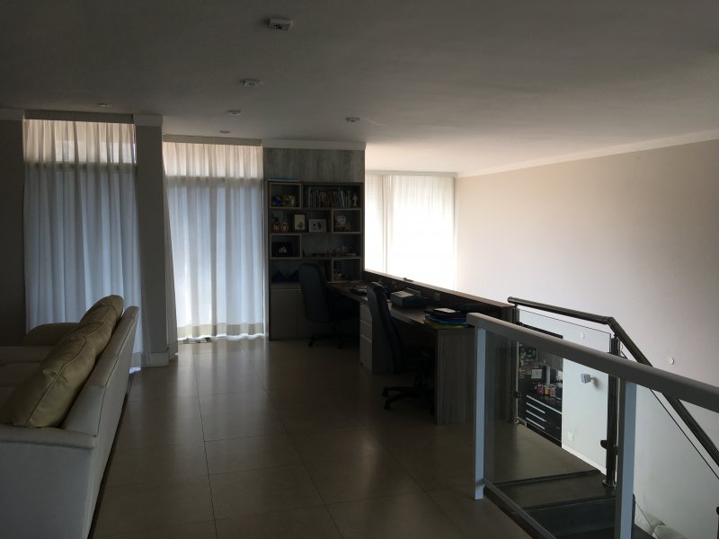 imóvel com 293m² - Parque Residencial Nova Holanda - Holambra