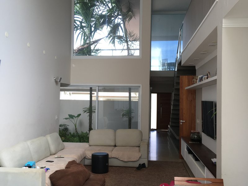 imóvel com 293m² - Parque Residencial Nova Holanda - Holambra