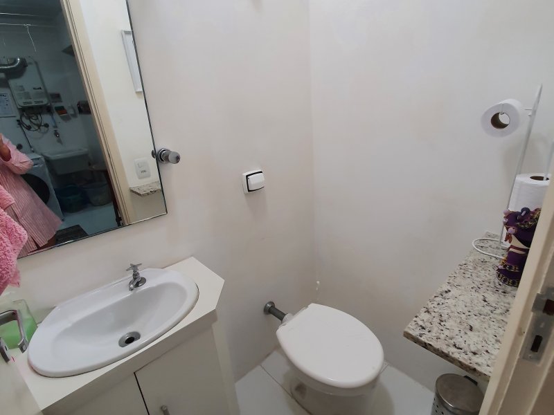 Apartamento à venda Paraíso com 111m² e 2 quartos por R$ 750.000 - 2100507270-wc-servico.jpg