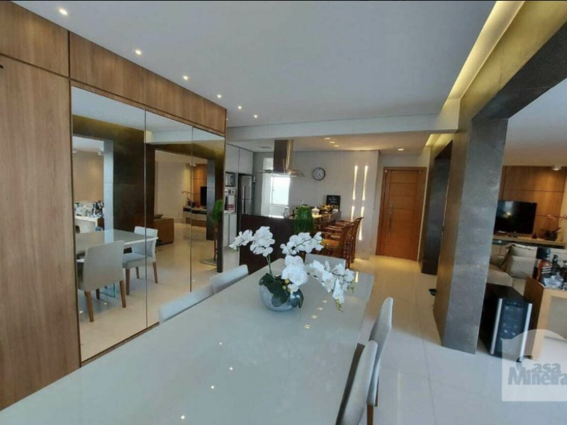 Cobertura à venda Calafate com 300m² e 3 quartos por R$ 1.300.000 - 2101593256-7dbd2466-5381-4732-b0cb-3e2ee848a6e0.jpeg
