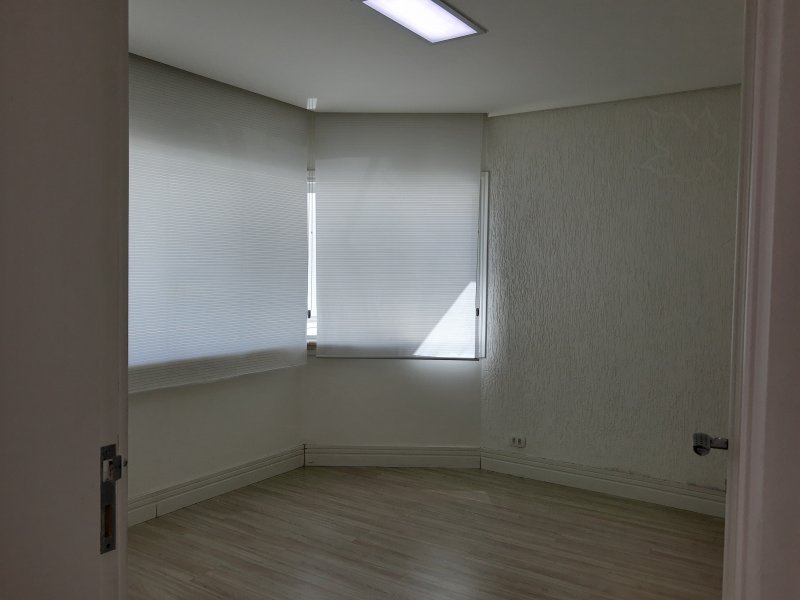 Casa à venda Jardim Marajoara com 450m² e 6 quartos por R$ 1.970.000 - 420815690-img-20210323-114950367-hdr.jpg