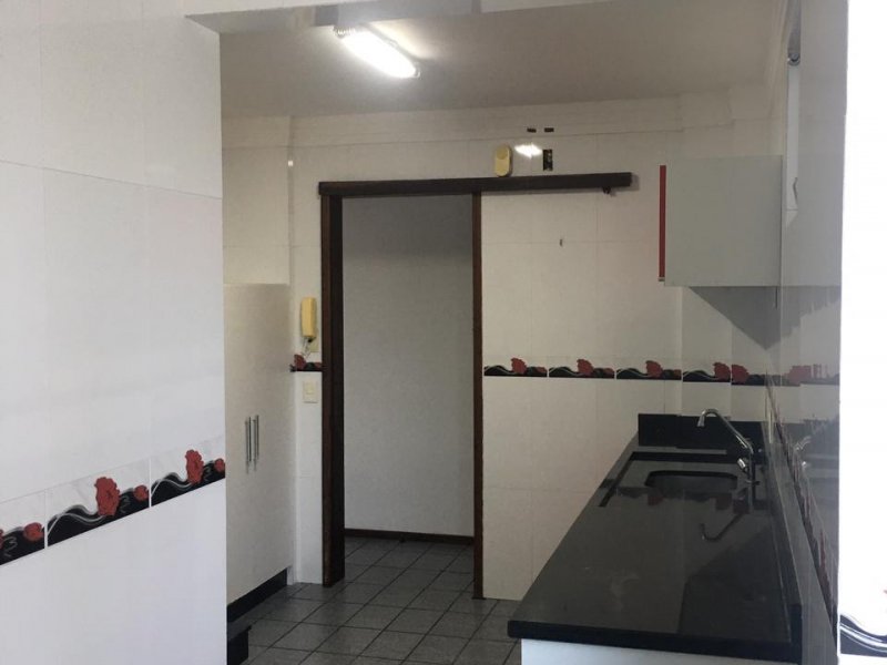 imóvel com 79m² - América - Joinville
