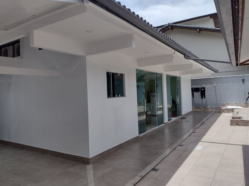 Casa à venda Jacarepaguá com 320m² e 3 quartos por R$ 1.300.000 - 1621525503-img-20210131-121506729-hdr.jpg