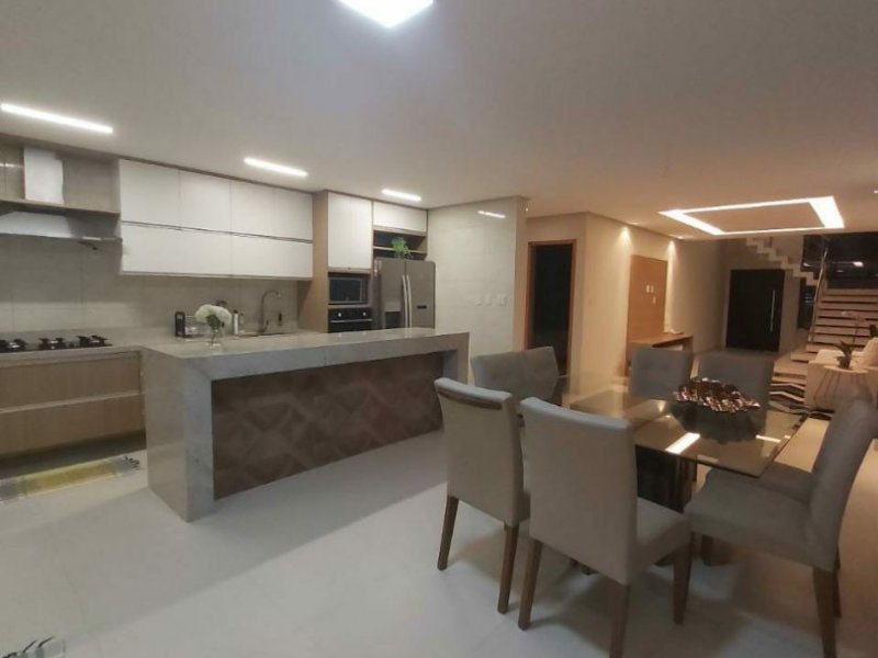 Casa de condomínio à venda Jacarepaguá com 324m² e 5 quartos por R$ 1.490.000 - 1144759034-inbound5870406778210032876.jpg