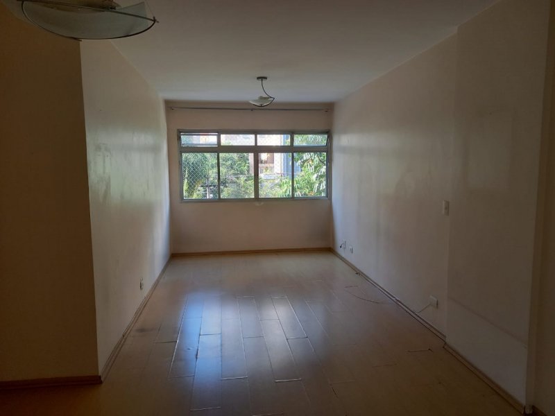 Apartamento à venda Vila Nova Conceição com 80m² e 3 quartos por R$ 750.000 - 1691425557-cda2204f-6ea3-47d5-97c0-7f4e5e771aad.jpg