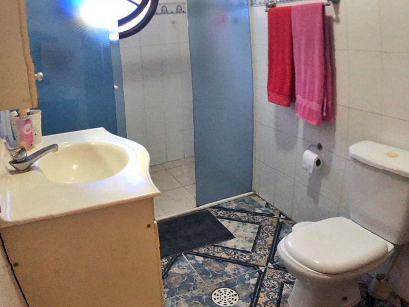 Casa à venda Jardim São José (Zona Norte) com 210m² e 3 quartos por R$ 1.200.000 - 1519898078-banheiro-alessandra-01.jpg