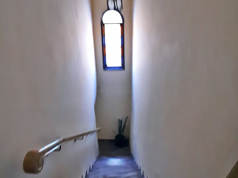 Casa à venda Jardim São José (Zona Norte) com 210m² e 3 quartos por R$ 1.200.000 - 551658732-escada.jpg