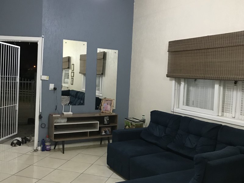 Casa à venda Parque da Matriz com 100m² e 2 quartos por R$ 370.000 - 1373596402-cf7d92f7-fcf1-4cf3-bd56-da94c7dd7433.jpeg