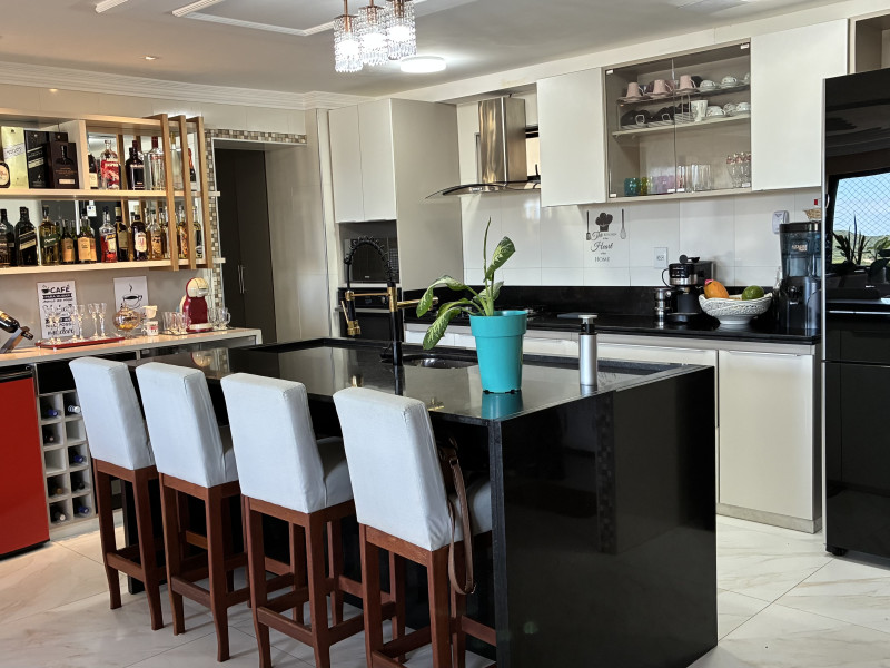 Apartamento à venda Ponta Negra com 98m² e 2 quartos por R$ 610.000 - img-2201.jpeg