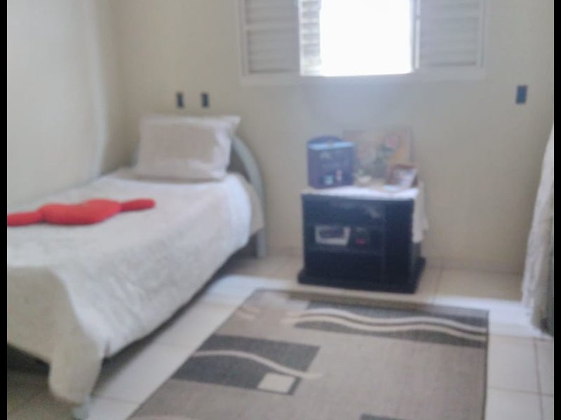 Casa à venda Jardim Graminha 2 com 125m² e 2 quartos por R$ 28.000.000 - 2022220446-quarto-2-casa-graminha.jpeg