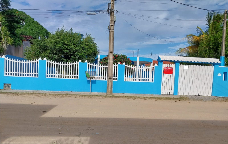 Casa à venda Parati com 147m² e 3 quartos por R$ 410.000 - 1955764290-0.jpeg