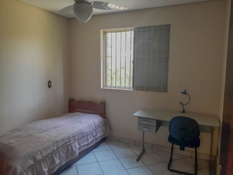Apartamento à venda Jardim Maua II com 91m² e 3 quartos por R$ 350.000 - 1646309427-quarto-2a.jpg