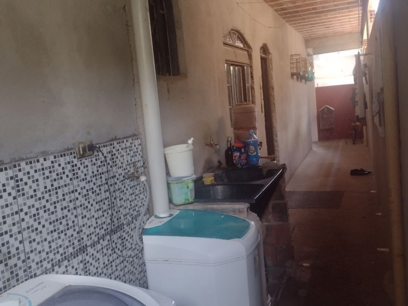 Casa à venda Jardim São Judas Tadeu (Justinópolis) com 250m² e 2 quartos por R$ 180.000 - 1343675899-ba1c0303-8e57-46dc-8e56-4ff02c96c3dc.jpg
