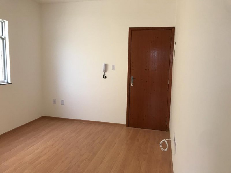 Apartamento à venda Jardim Santa Izabel  com 70m² e 2 quartos por R$ 195.000 - 610368646-whatsapp-image-2020-04-04-at-11.jpeg