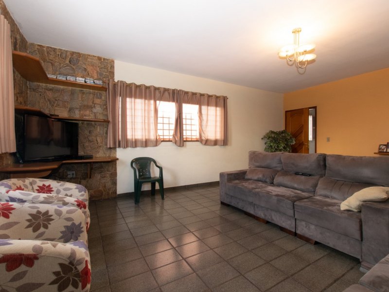 Comercial à venda quinta das paineiras com 360m² e  quartos por R$ 1.100.000 - 1905683132-whatsapp-image-2021-03-25-at-18.jpeg