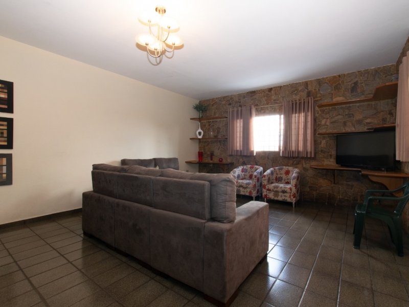 Comercial à venda quinta das paineiras com 360m² e  quartos por R$ 1.100.000 - 2054800942-whatsapp-image-2021-03-25-at-18.jpeg