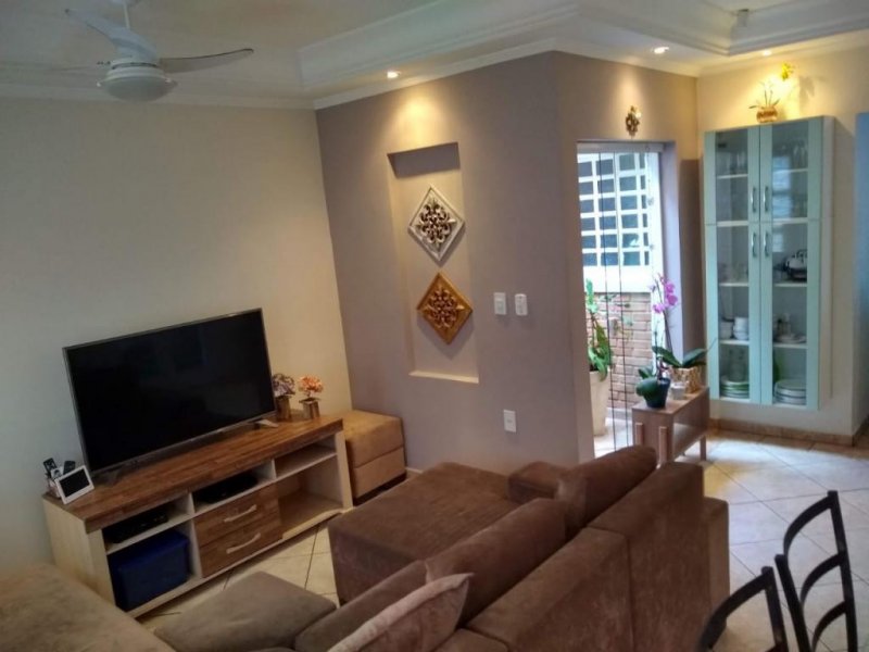 imóvel com 148m² - Jardim Leocadia - Sorocaba