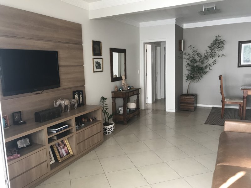 Apartamento à venda Centro com 131m² e 3 quartos por R$ 950.000 - 1147457135-img-4482.jpg