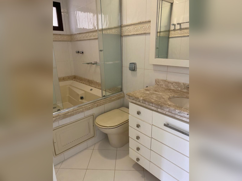 imóvel com 160m² - Água Verde - Curitiba