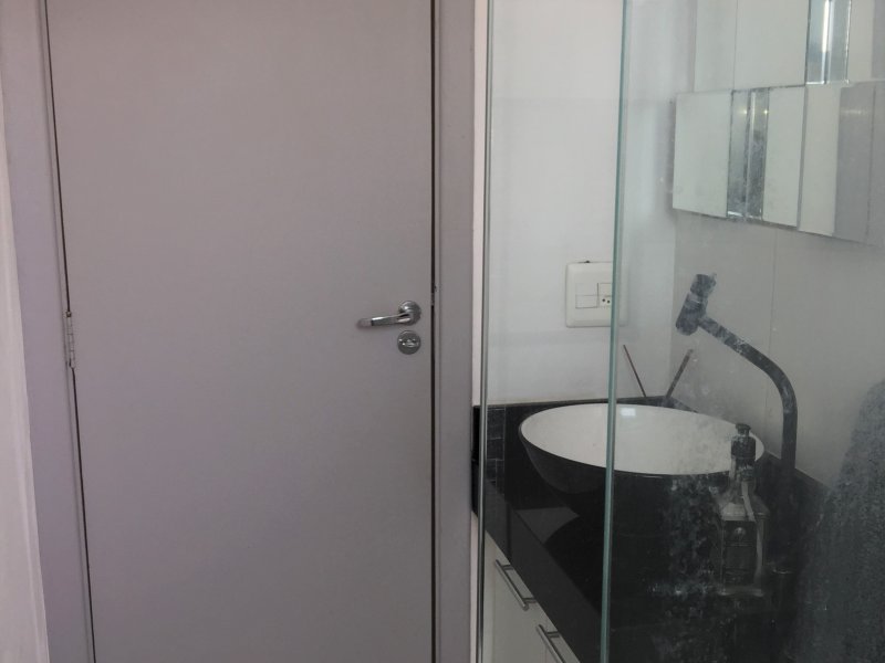 Apartamento à venda Parque Munhoz com 53m² e 2 quartos por R$ 250.000 - 788813247-banheiro-c.JPG