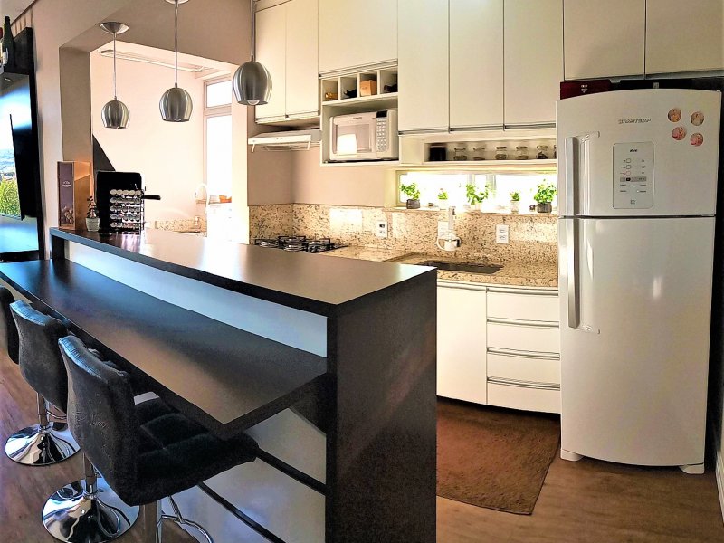 Apartamento à venda Nonoai com 60m² e 2 quartos por R$ 289.900 - 2143347636-03-cozinha.jpg