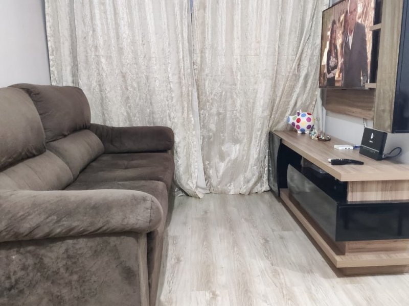 imóvel com 61m² - Capão Raso - Curitiba