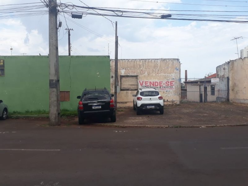 Terreno à venda Centro com 1457m² e  quartos por R$ 1.400.000 - 1822224015-frente-dois-terrenos.JPG