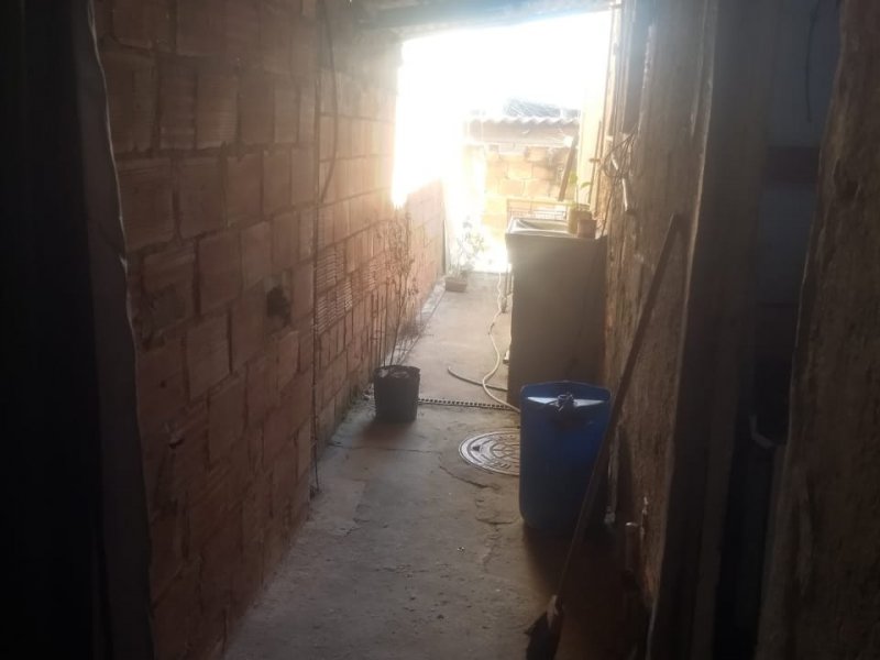 Casa à venda Guaratiba com 10m² e 2 quartos por R$ 80.000 - 1212399792-img-20210331-wa0025.jpg