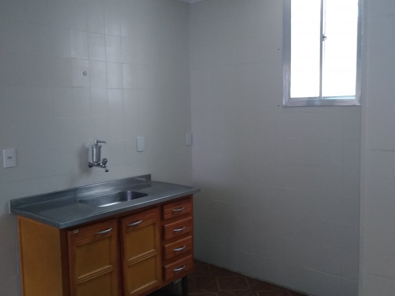 Apartamento à venda Conjunto Residencial José Bonifacio com 48m² e 2 quartos por R$ 155.000 - 699645414-img-20210113-114356839.jpg
