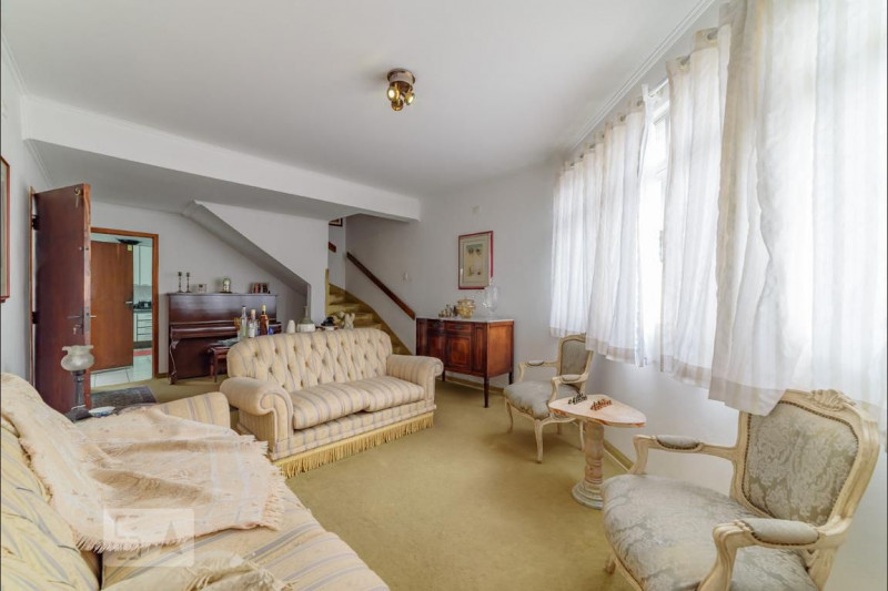 Casa para alugar Village Moutonnée com 240m² e 3 quartos por R$ 0 - 199336128-sala.jpg