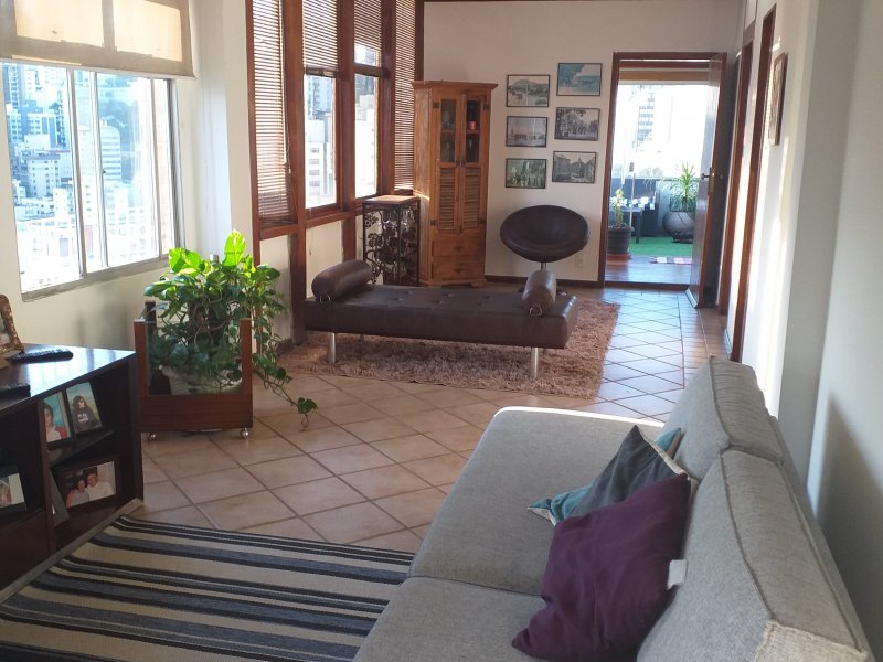 imóvel com 240m² - Gutierrez - Belo Horizonte