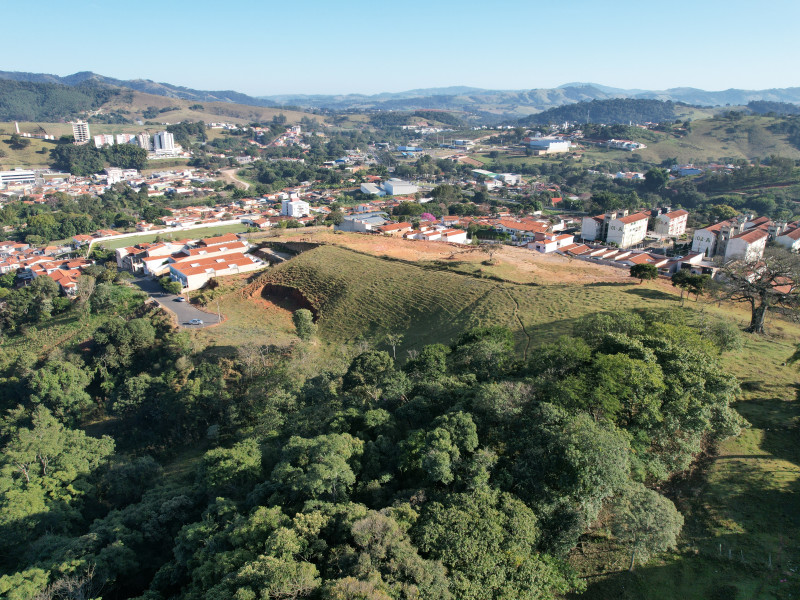 Terreno à venda Centro com 16457m² e 1 quarto por R$ 2.000.000 - copia-de-dji-00251.JPG