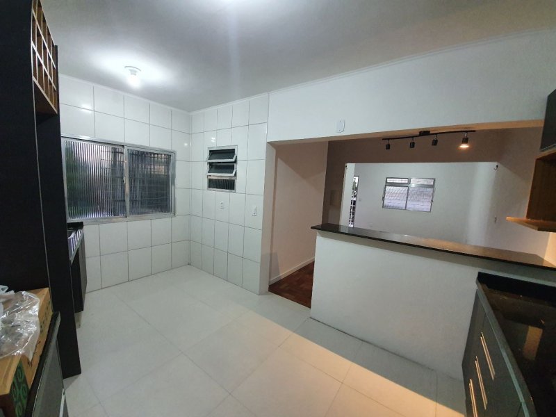 imóvel com 250m² - Vila Jardim - Porto Alegre