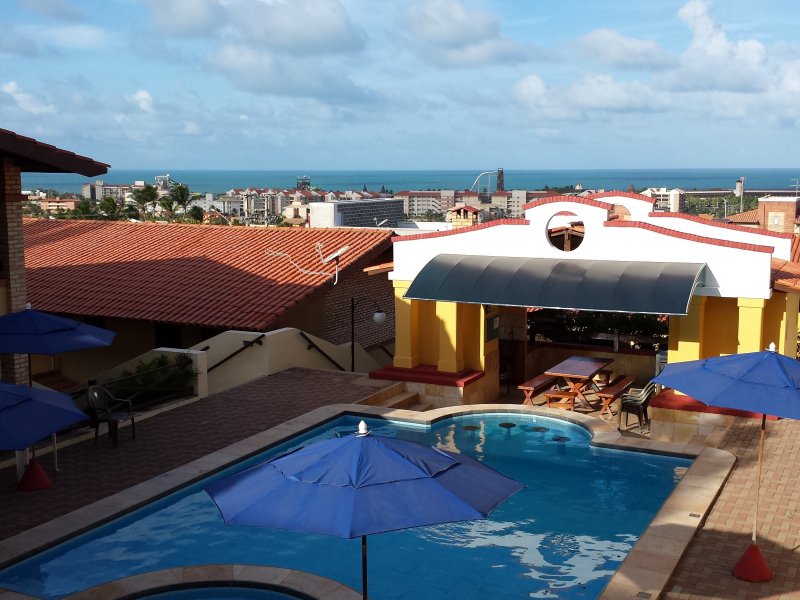 Apartamento à venda Porto das Dunas com 130m² e 3 quartos por R$ 400.000 - 1004906767-vista-desde-o-condominio.jpg