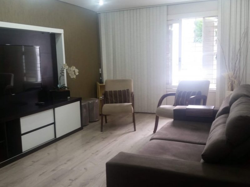 Casa à venda Bom Jesus com 240m² e 3 quartos por R$ 590.000 - 899755771-inbound6197825169476848944.jpg