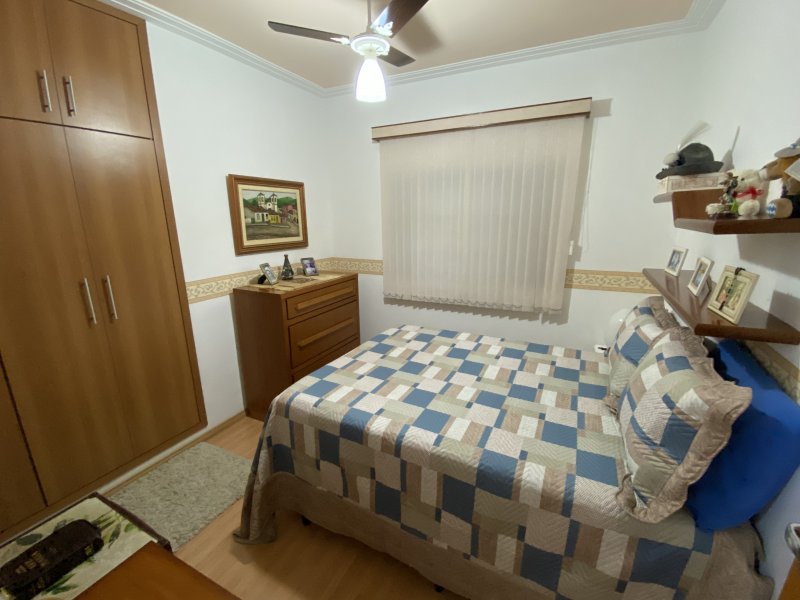 Casa à venda Jardim Bandeirantes com 220m² e 3 quartos por R$ 695.000 - 1038151845-3faa8872-2cd4-4fdc-a78f-786f48881058.jpeg