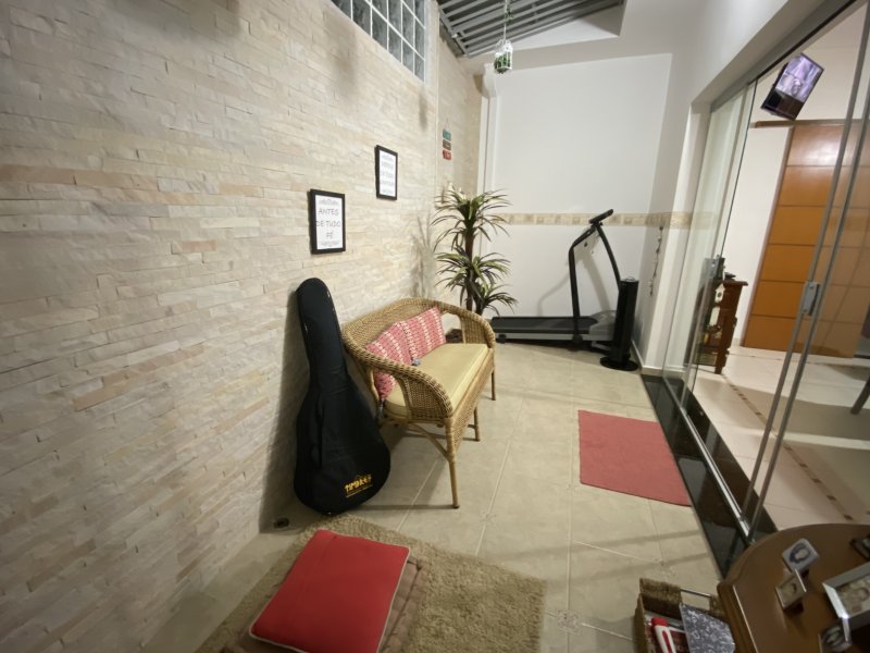 Casa à venda Jardim Bandeirantes com 220m² e 3 quartos por R$ 695.000 - 1832781567-2d4658fb-c712-4b91-95a6-b4c3f4d2003e.jpeg