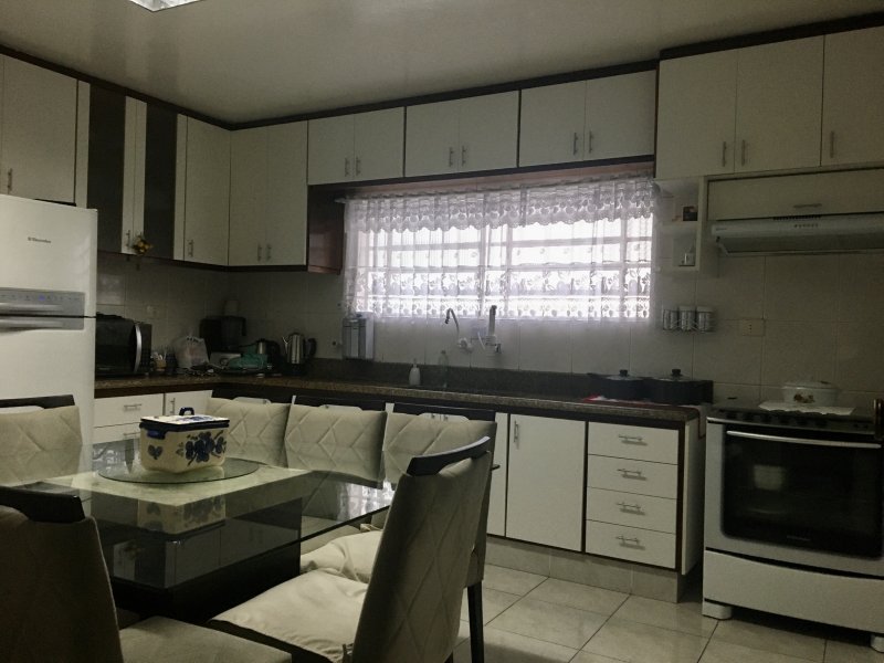 Casa à venda Vila Galvão com 174m² e 3 quartos por R$ 850.000 - 154489480-img-e8050.JPG