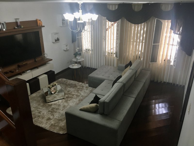 Casa à venda Vila Galvão com 174m² e 3 quartos por R$ 850.000 - 592519330-img-e8026.JPG