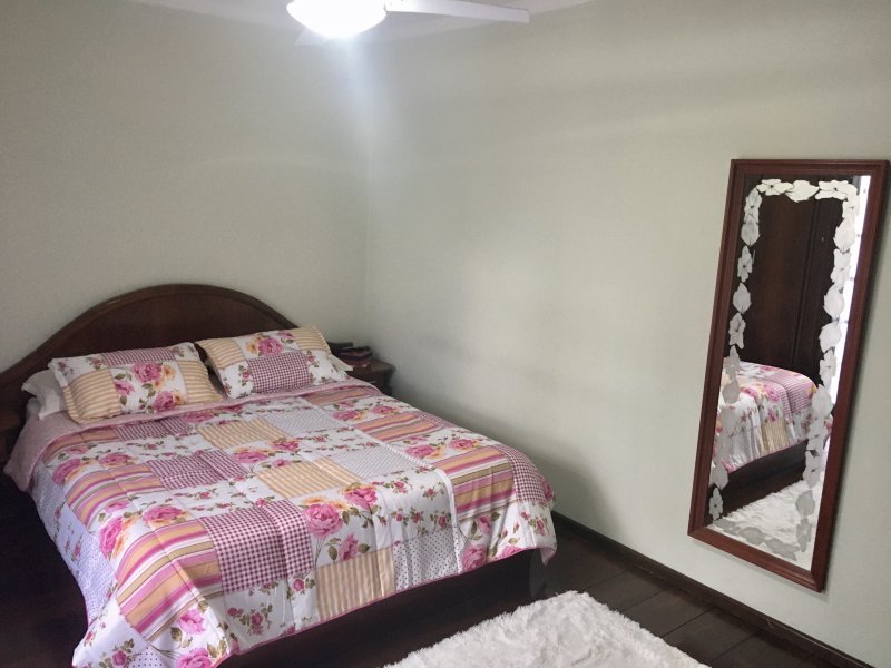 Casa à venda Vila Galvão com 174m² e 3 quartos por R$ 850.000 - 958831298-img-e8034.JPG