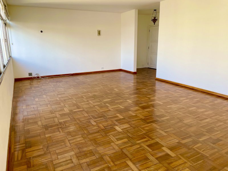 Apartamento para alugar Santa Cecília com 180m² e 3 quartos por R$ 3.900 - 1111363774-4-entrada-sala.jpeg