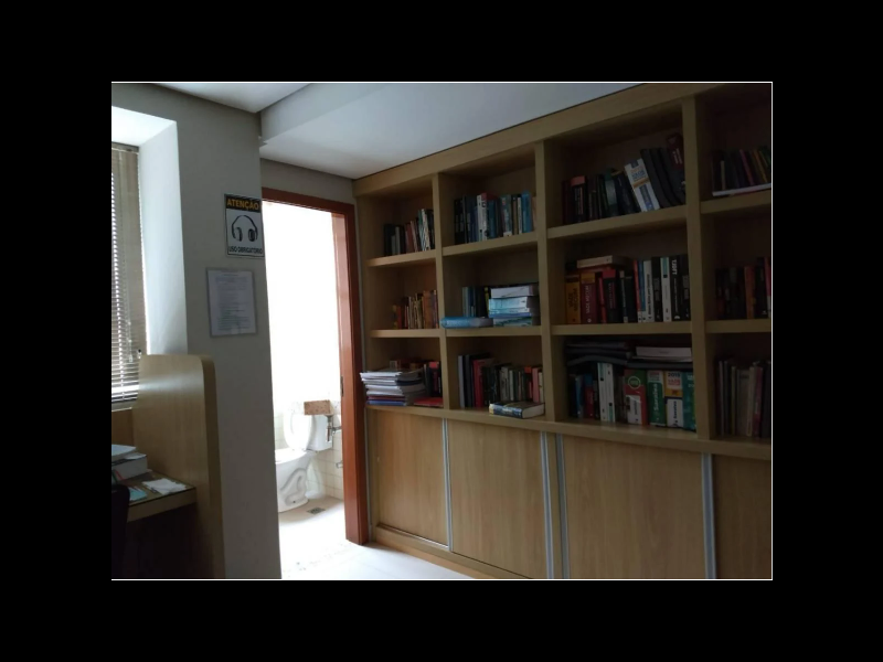 Apartamento à venda Centro com 30m² e 1 quarto por R$ 210.000 - 639834095-biblioteca.PNG