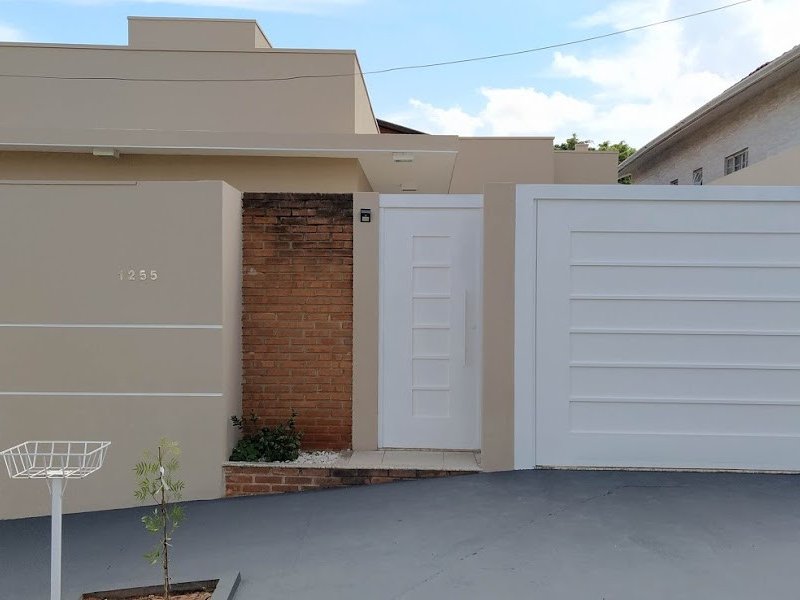 Casa à venda Jardim Paraíso com 161m² e 2 quartos por R$ 530.000 - 1989787407-frente.jpg